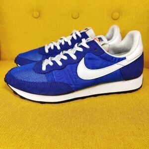nike challenger og blue and yellow
